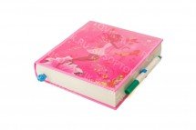 Игрушка-сюрприз "Бабочка из книги" Butterfly Flies Out of Book